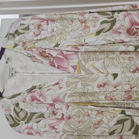 Ted Baker floral pant suit, size 6 - Picture 5 of 10